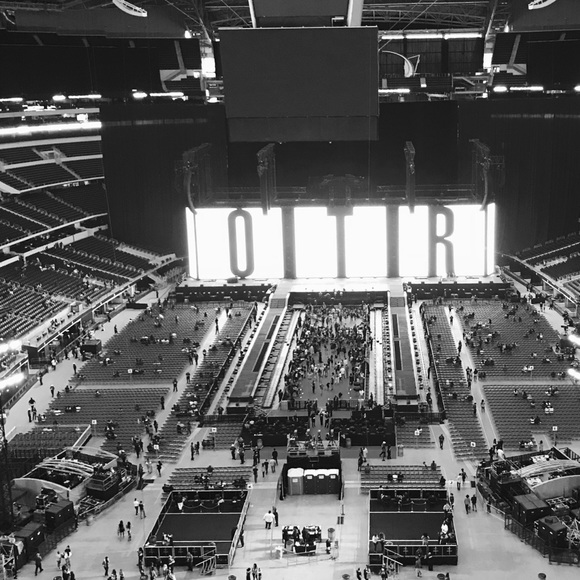 🌟🖤🌸 Hi, im Stephanie; your posher🌸🖤🌟 - Picture 5 of 8